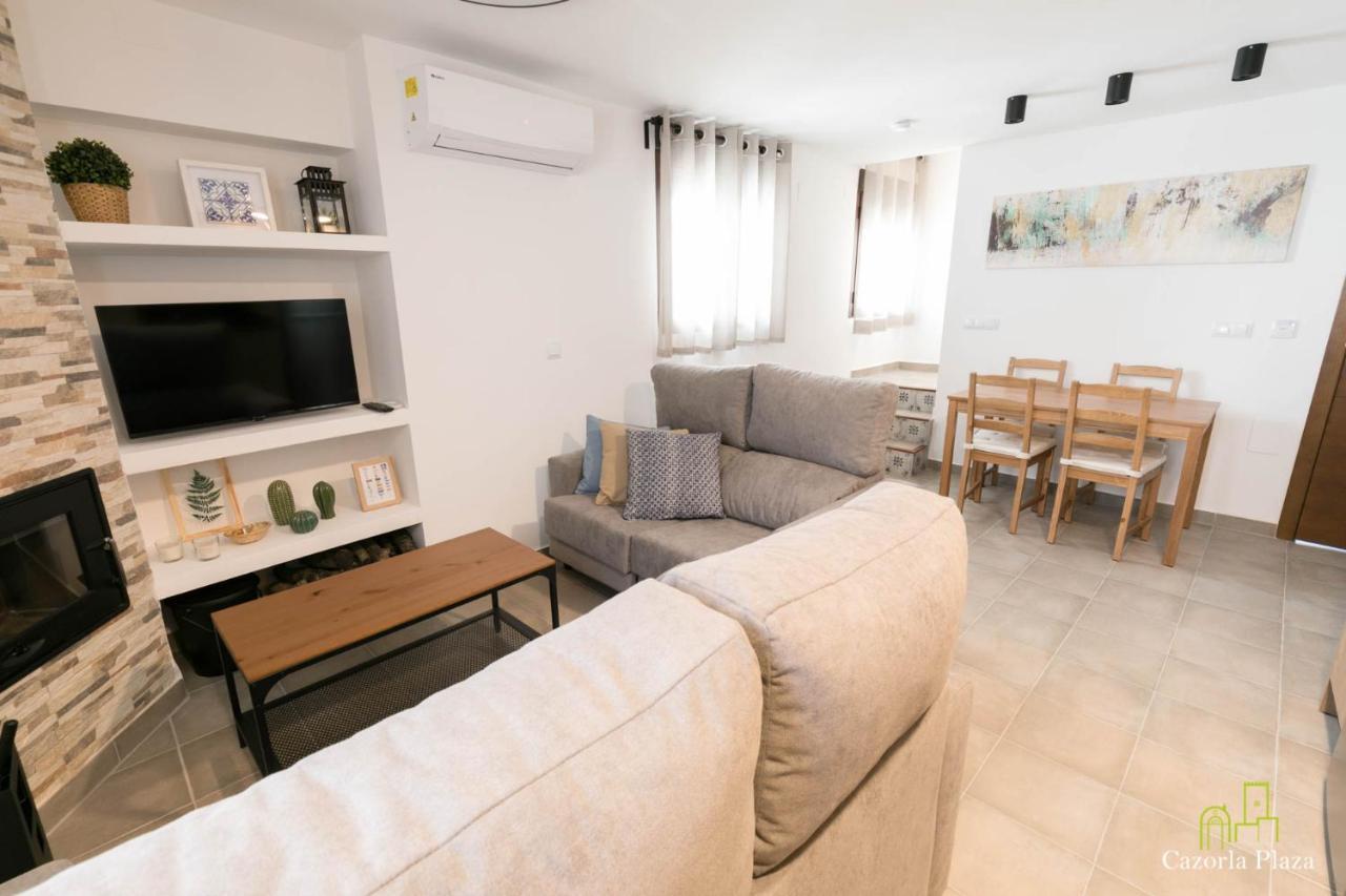 Cazorla Plaza Apartment Exterior photo